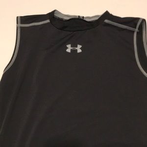 Under Armour boys XL sleeveless heat gear shirt